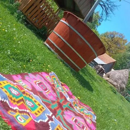 In Guest - Idylic Family Sejour With Hottube In Land