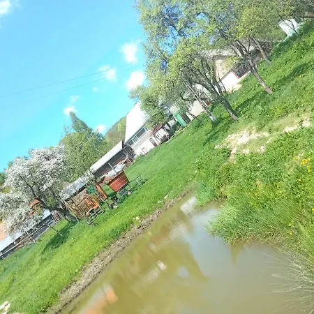 Guest house In Guest - Idylic Family Sejour With Hottube In Land *