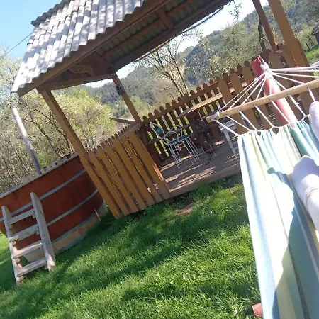 In Guest - Idylic Family Sejour With Hottube In Land Guest house