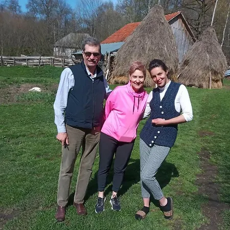 In Guest - Idylic Family Sejour With Hottube In Land * Tarina